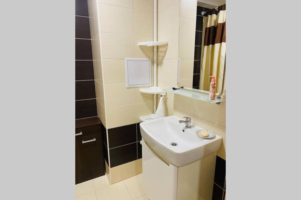 Apartman Solax, Ucnovska 8, Kosice Saca Eksteriør billede